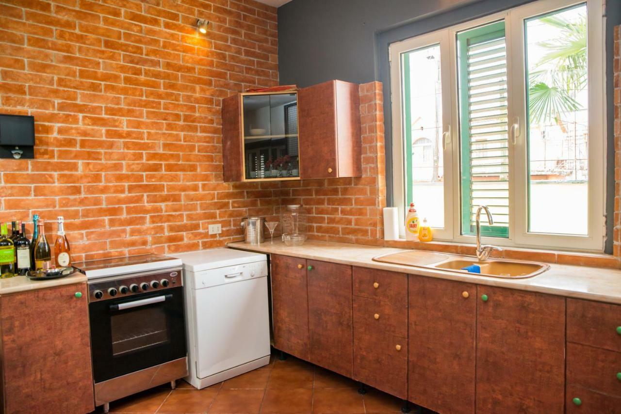 Our Way Guest House & Hostel Shkodër 外观 照片
