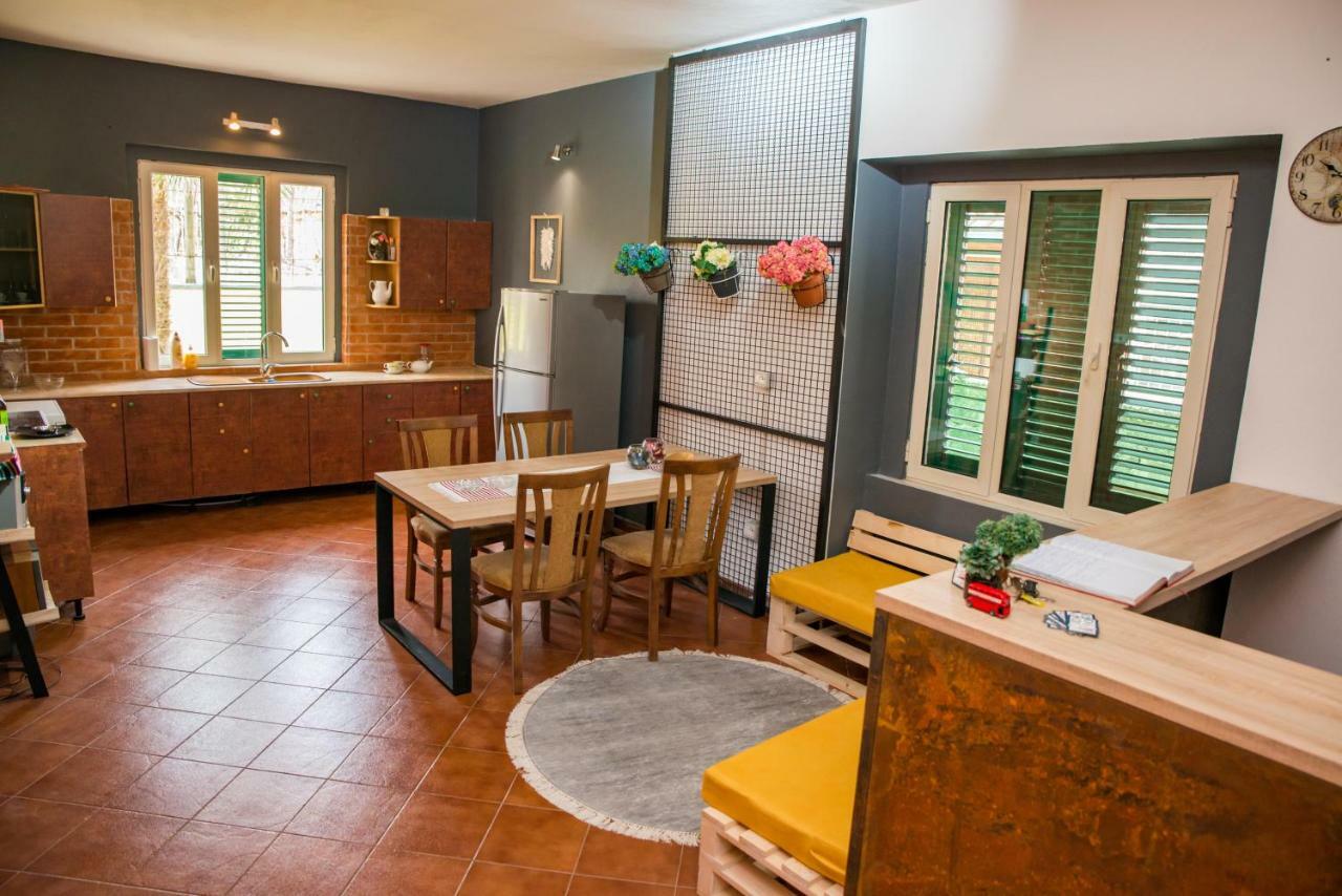 Our Way Guest House & Hostel Shkodër 外观 照片