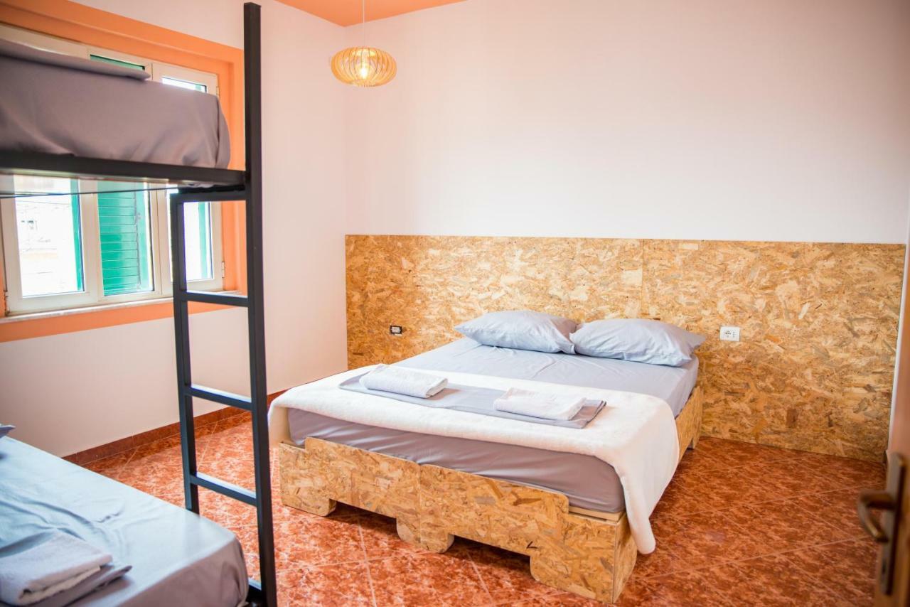 Our Way Guest House & Hostel Shkodër 外观 照片